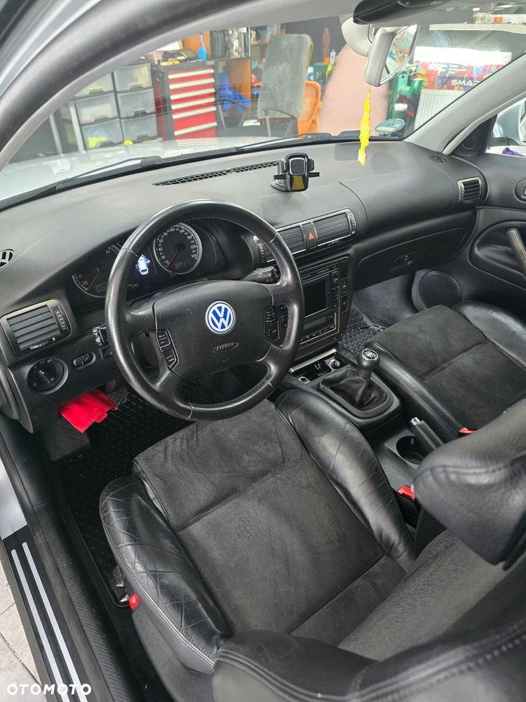 Volkswagen Passat 2.0 Highline - 5