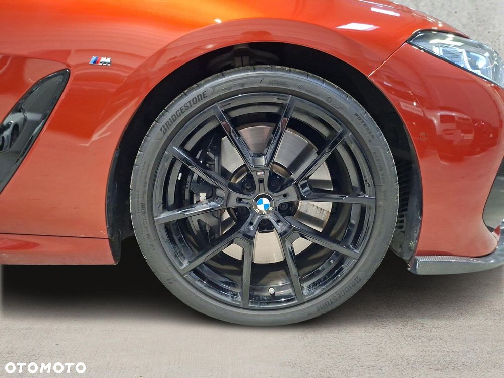 BMW Seria 8 - 9