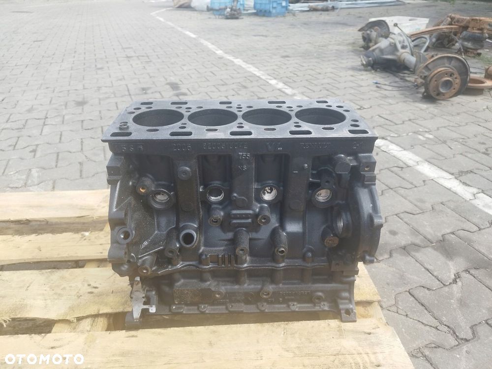 BLOK SILNIKA SILNIK NOMINALNY MASTER MOVANO INTERSTAR 2.5 DCI G9U - 3
