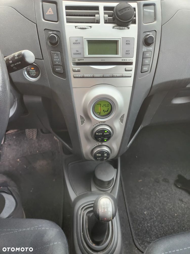 Toyota Yaris 1.4 D-4D Edition - 7