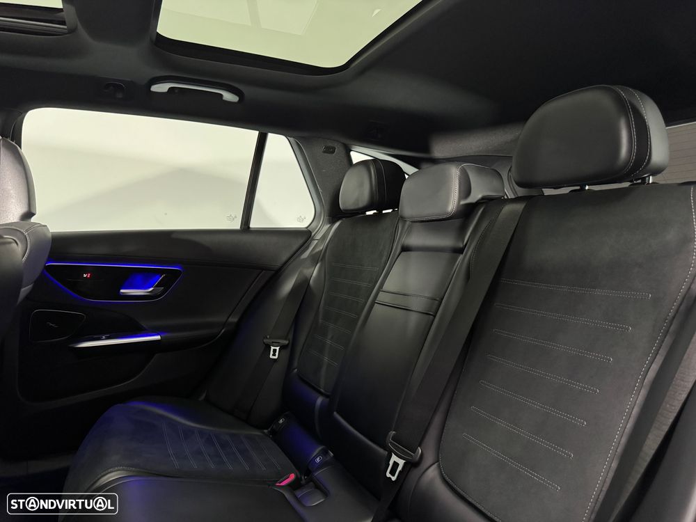 Mercedes-Benz C 300 e AMG Line - 15