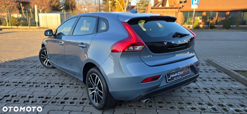 Volvo V40 D2 Geartronic Momentum - 4