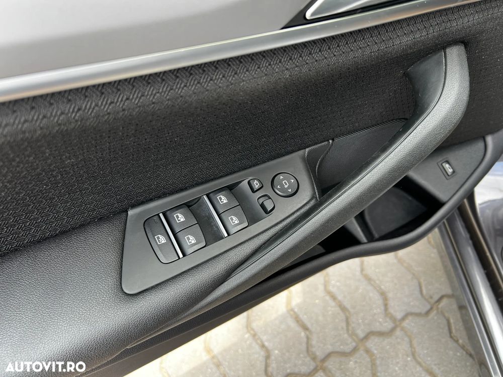 BMW Seria 5 520d AT - 34