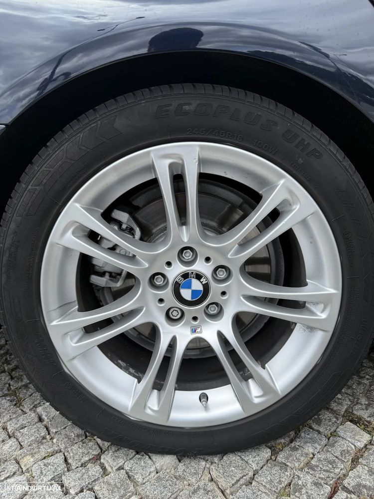 BMW 520 d Pack M - 17
