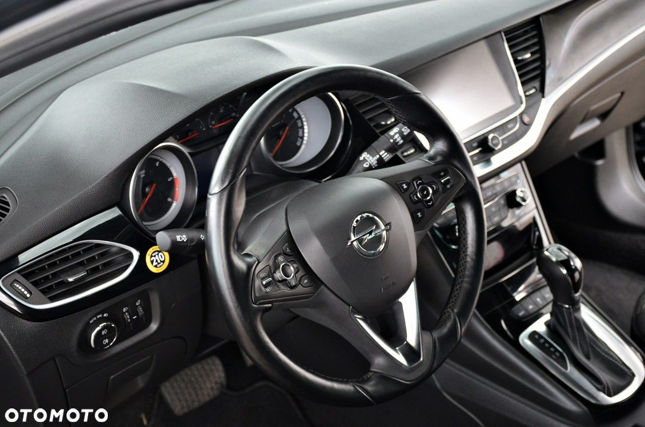 Opel Astra - 25