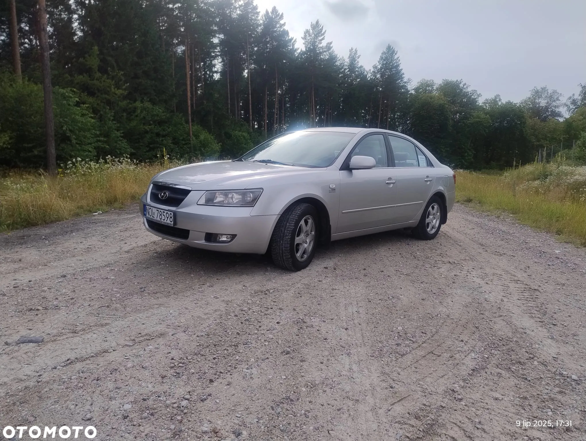 Hyundai Sonata - 2
