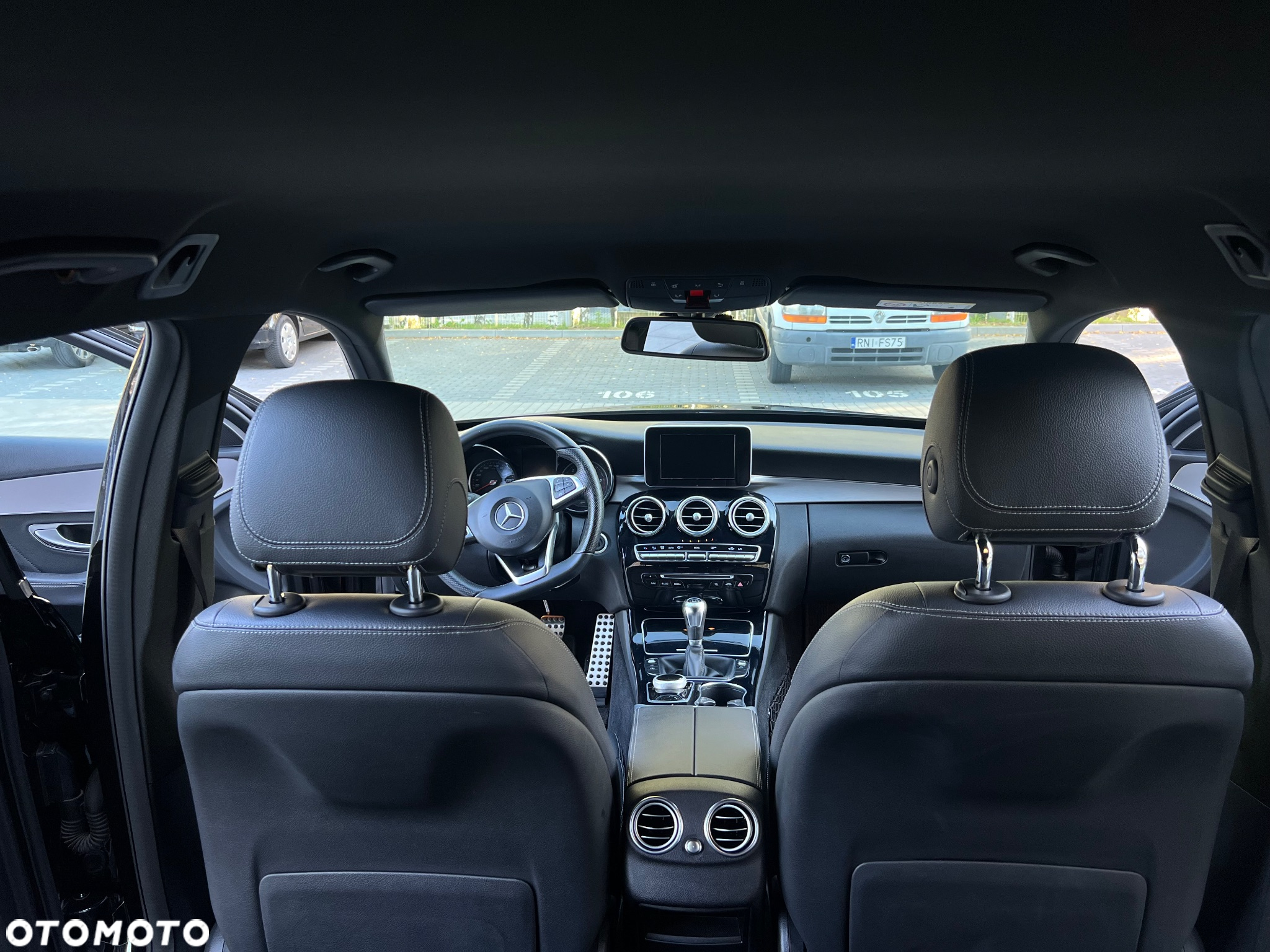 Mercedes-Benz Klasa C 180 (BlueTEC) d T AMG Line - 31