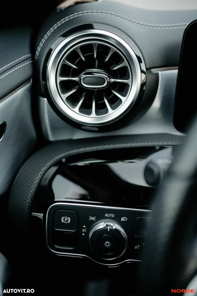MERCEDES-BENZ A-Class 2021 — imagine 37