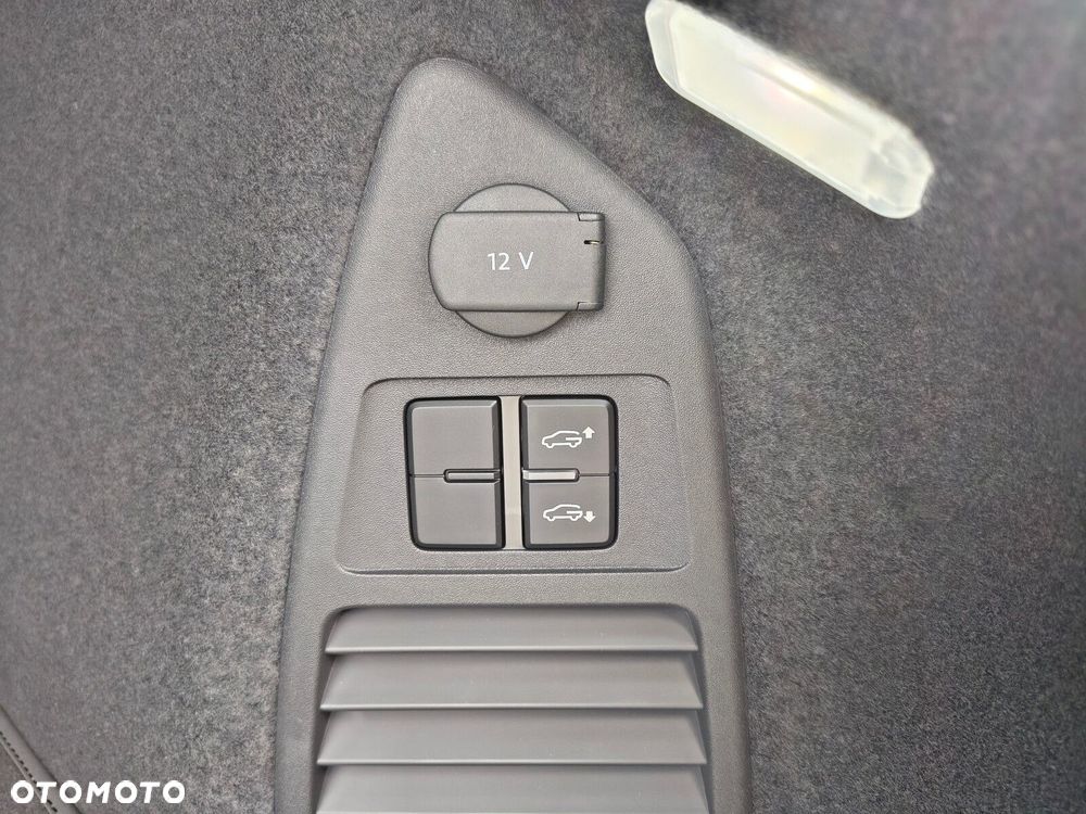 Volkswagen Touareg - 10