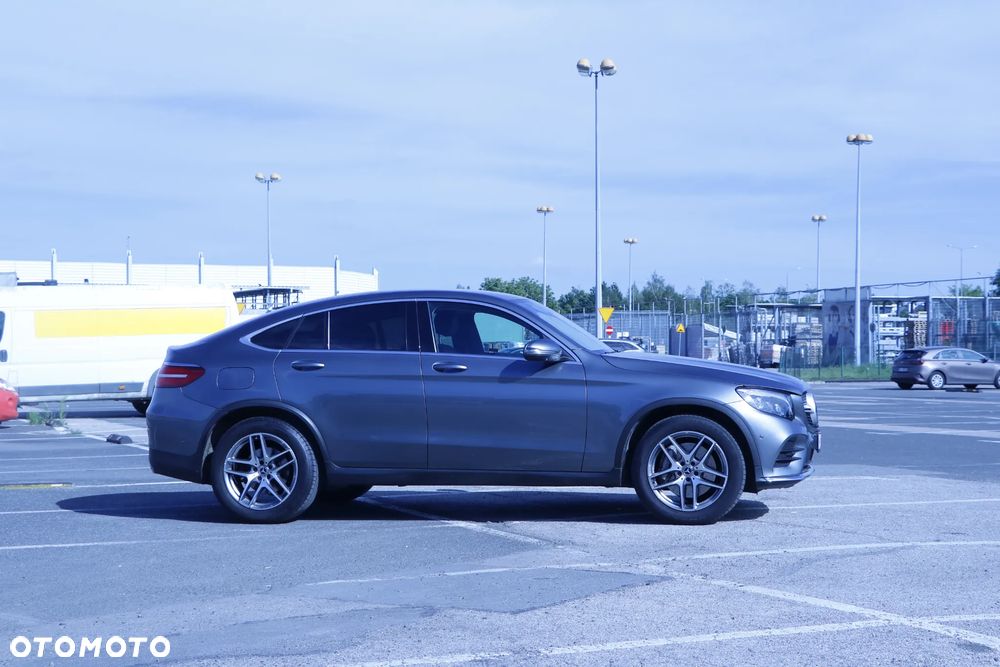 Mercedes-Benz GLC 250 4-Matic - 4