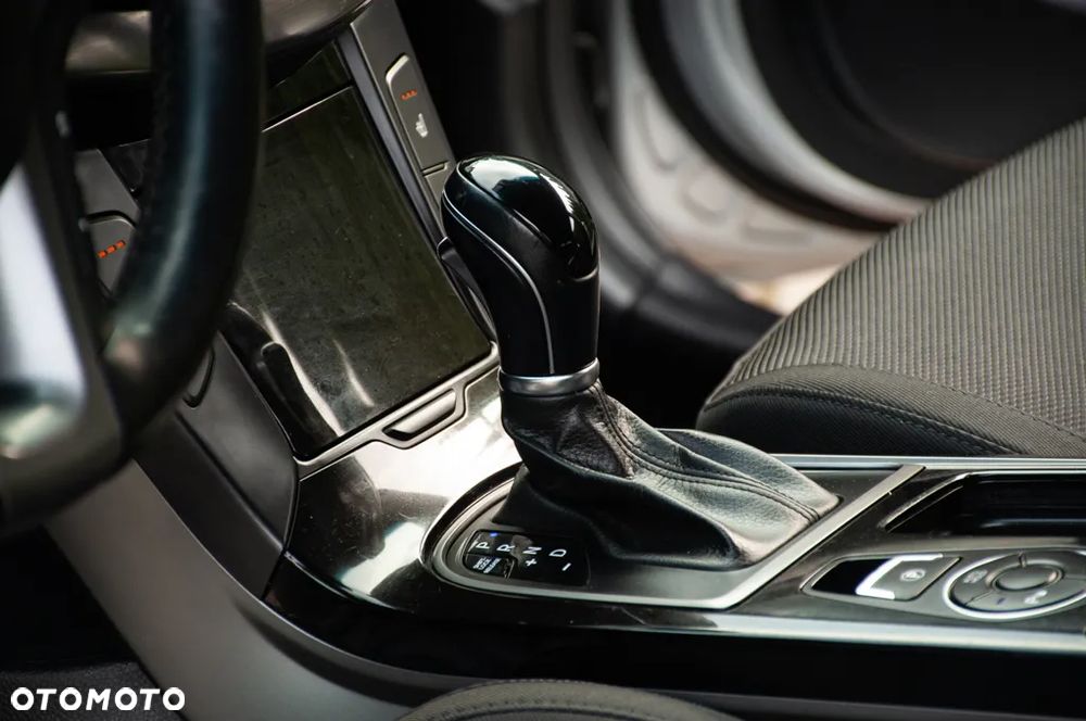 Hyundai i40 Kombi blue 1.7 CRDi DCT Premium - 9