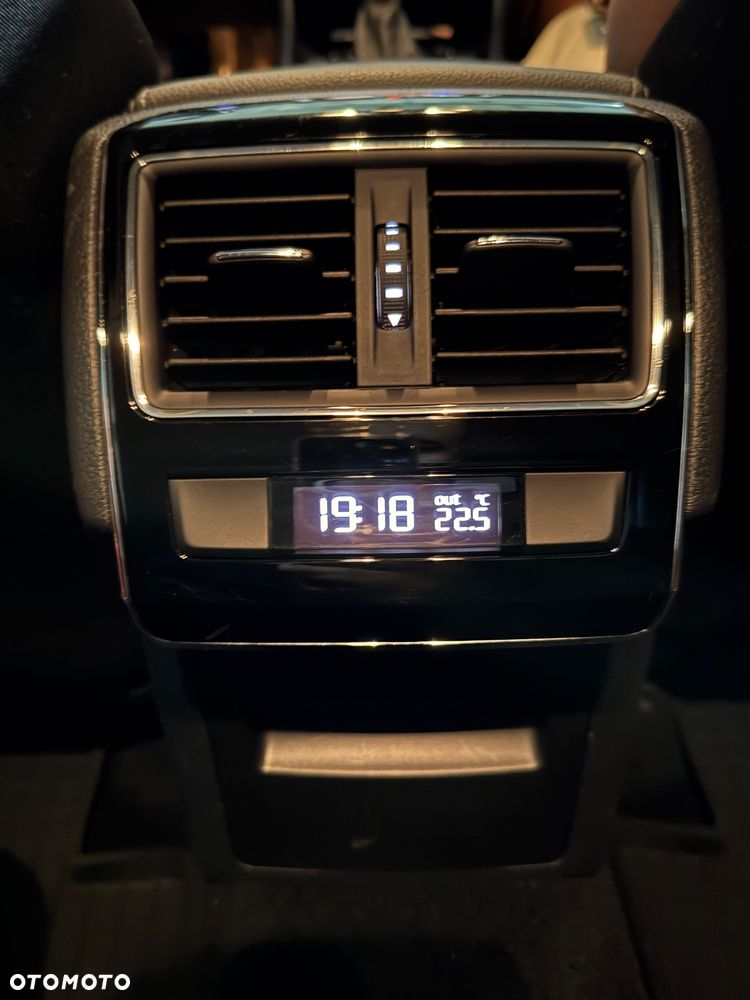 Skoda Superb 1.6 TDI Ambition DSG - 13