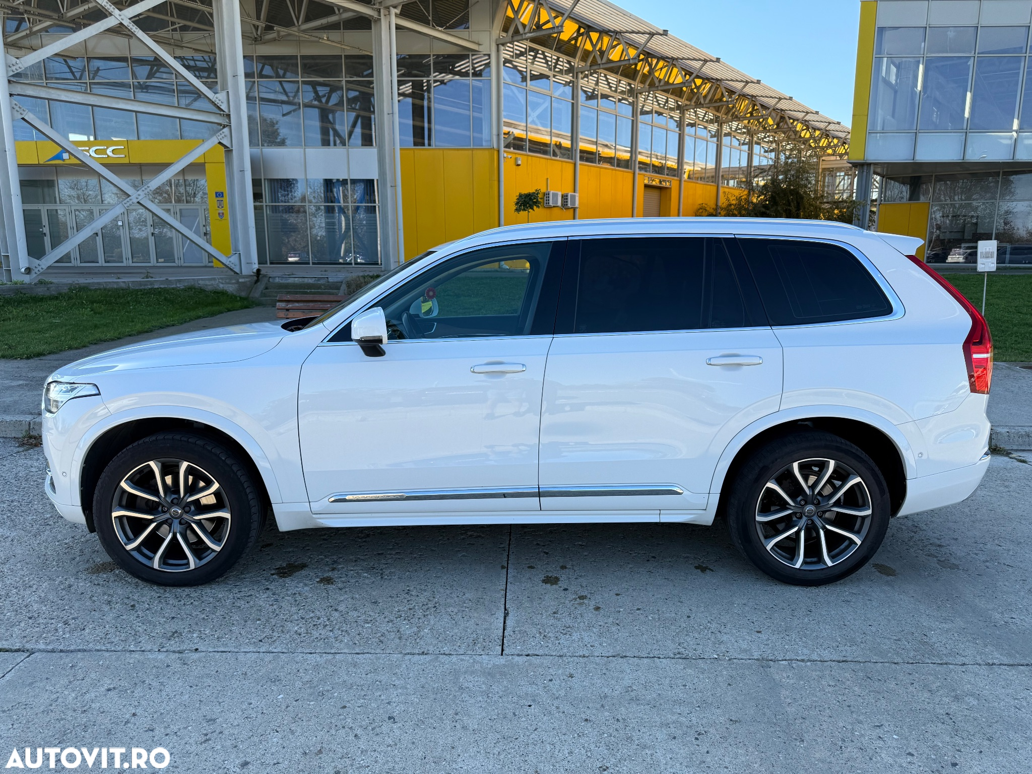 Volvo XC 90 D5 AWD Inscription - 17