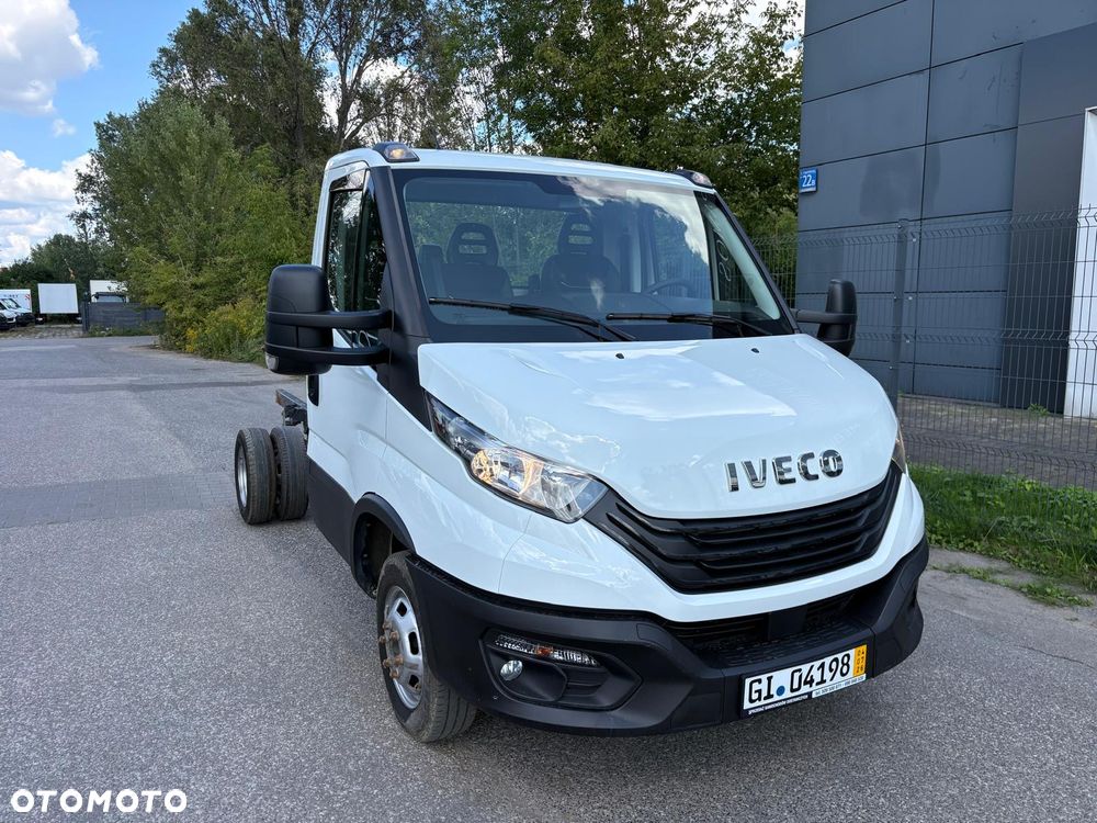 Iveco Daily 35C180 3.0 180 km Manual rozstaw 3.45 - 4