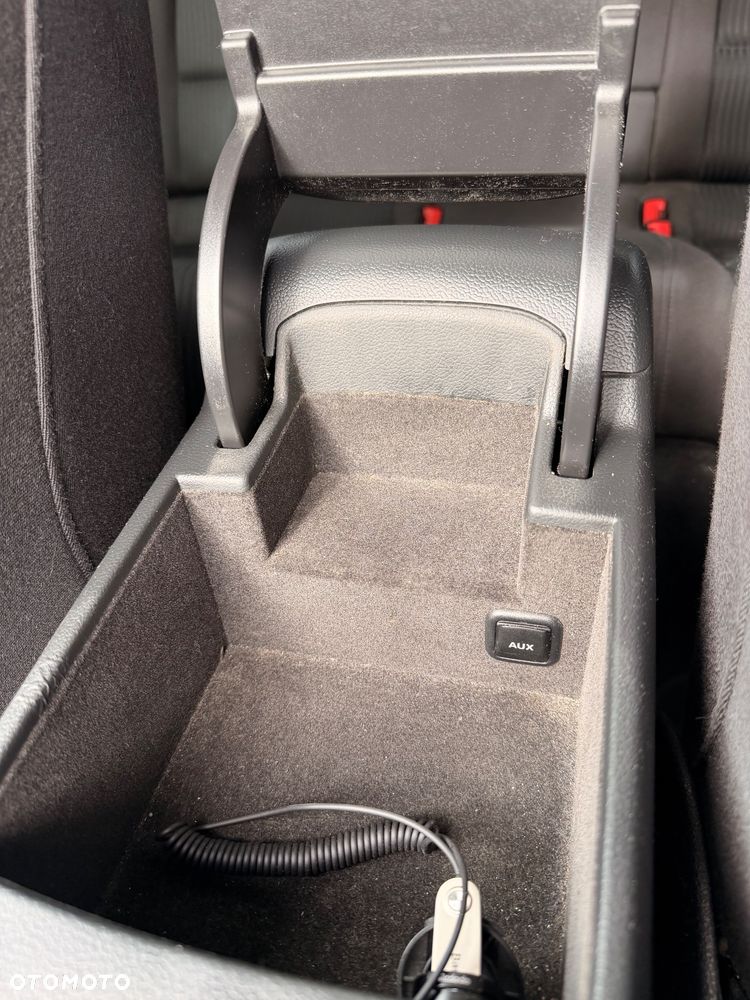 Audi A4 Avant 3.0 TDI Quattro - 23