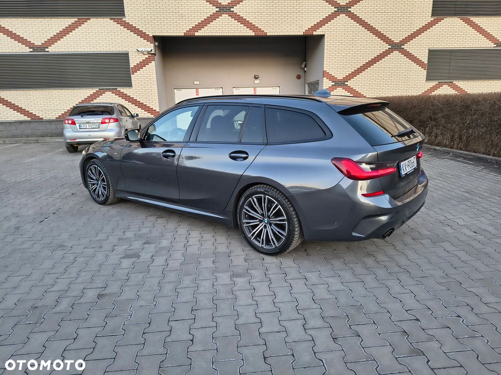 BMW Seria 3 - 8