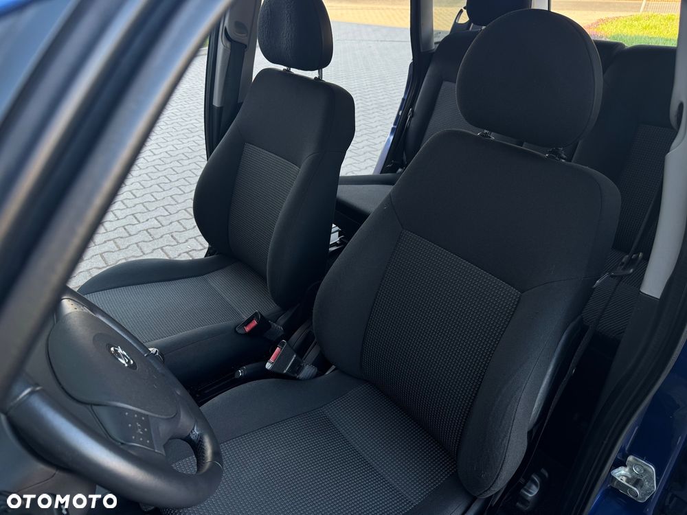 Opel Meriva - 23
