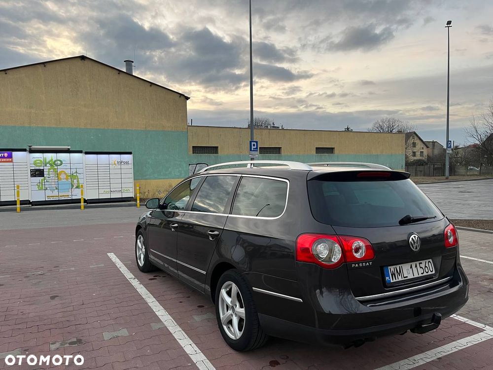 Volkswagen Passat - 9