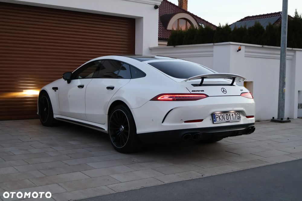 Mercedes-Benz AMG GT 43 4-Matic+ - 11