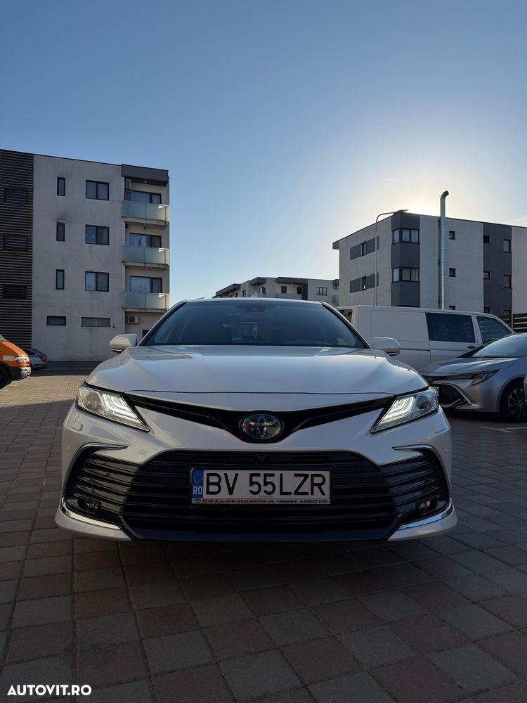 Toyota Camry 2.5 Exclusive - 1