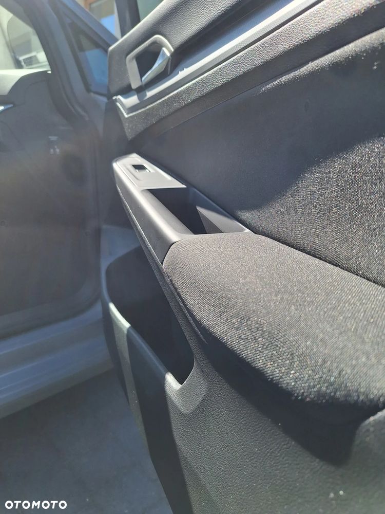 Volkswagen Golf - 16
