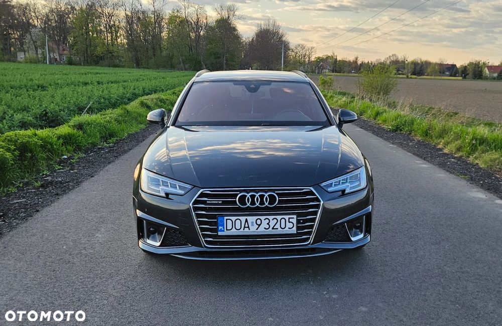 Audi A4 Avant 40 TDI Quattro S Line S tronic - 2