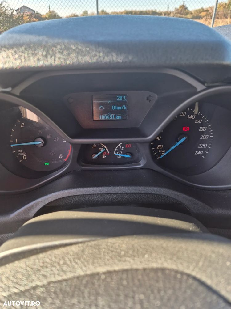 Ford Transit Connect - 5
