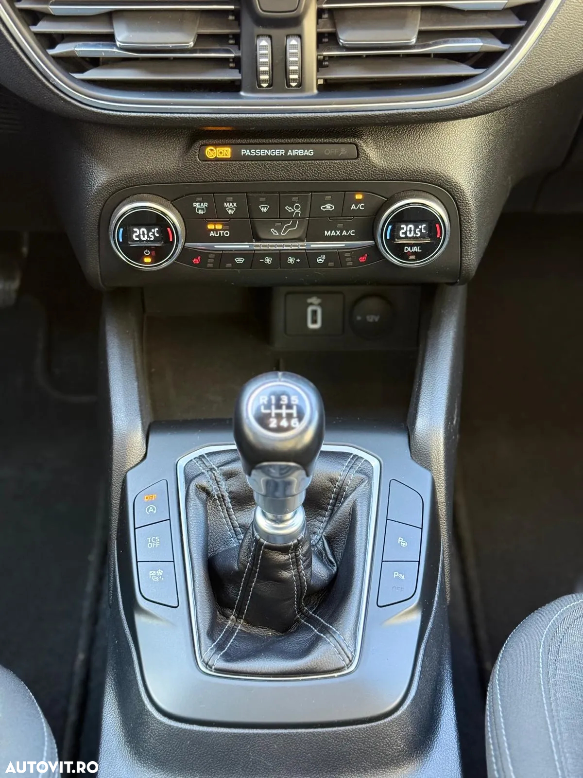 Ford Focus 1.5 EcoBoost Start-Stopp-System ACTIVE - 27