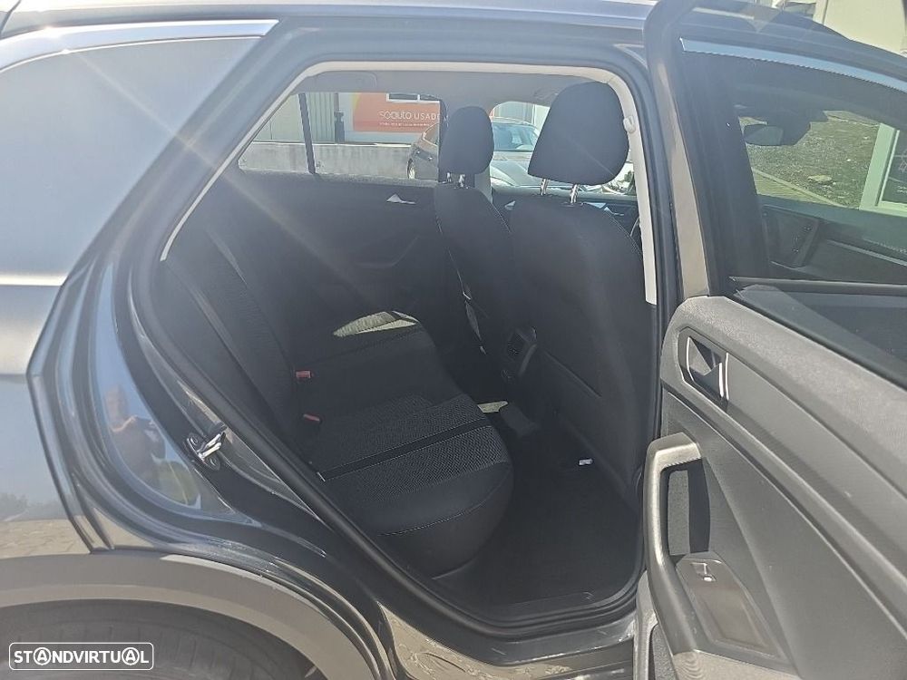 VW T-Roc 1.0 TSI Life - 24