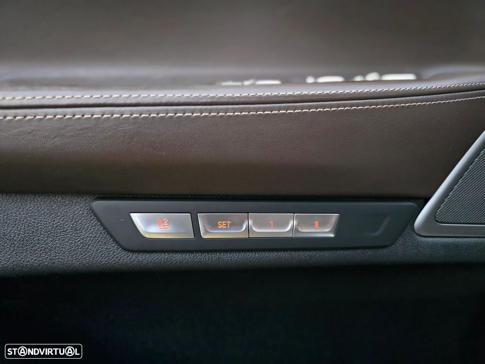 BMW 740 Le xDrive iPerformance Pack M - 39