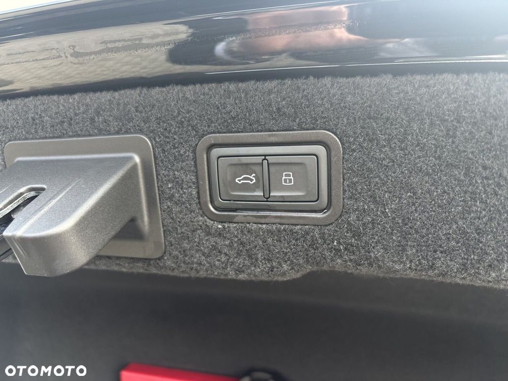 Audi A8 - 34