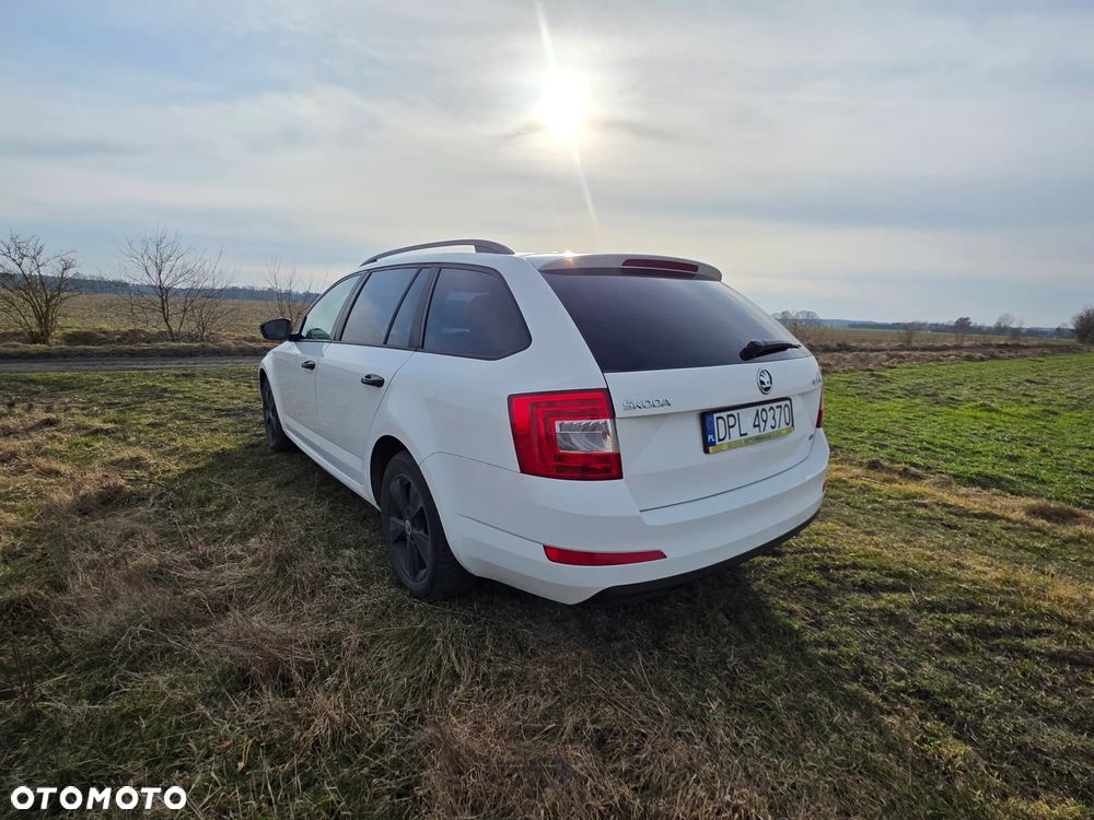 Skoda Octavia 1.6 TDI Ambition - 4