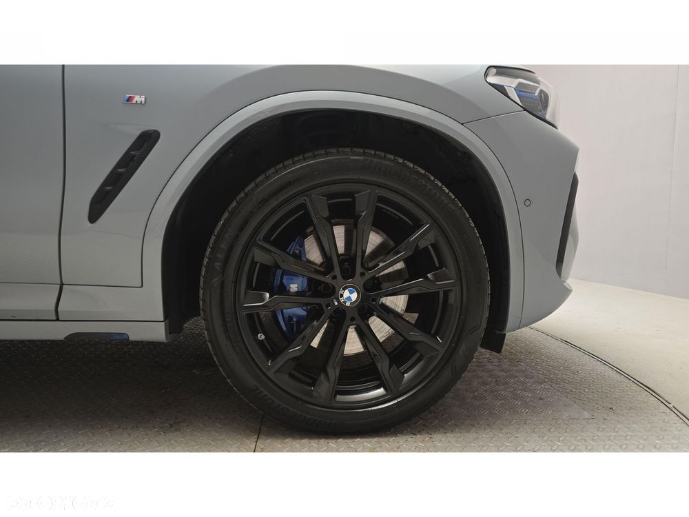 BMW X4 - 25