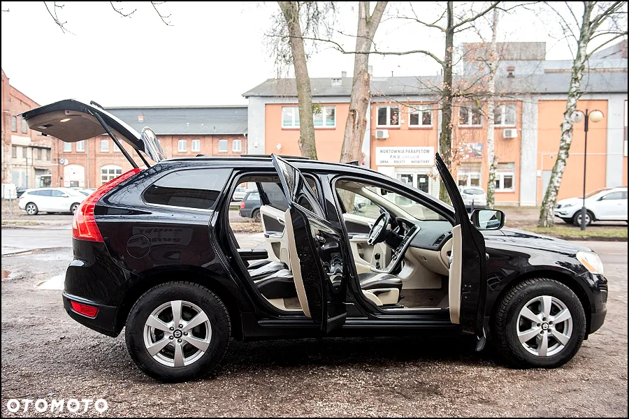 Volvo XC 60 D4 Edition Pro - 10