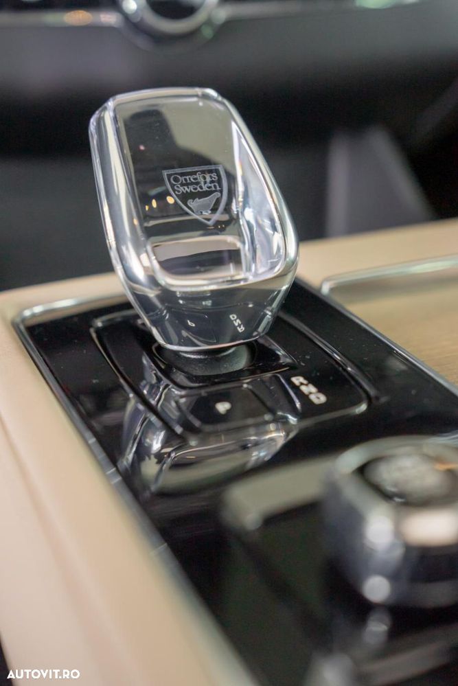 Volvo XC 90 - 26