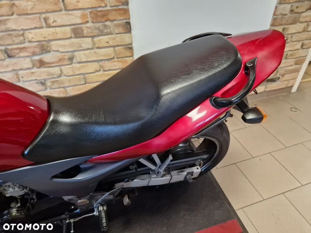 Kawasaki ZR - 16
