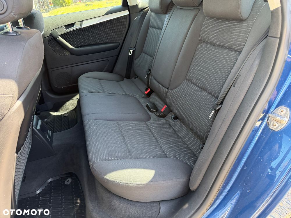 Audi A3 Sportback 1.8T FSI Ambition - 9