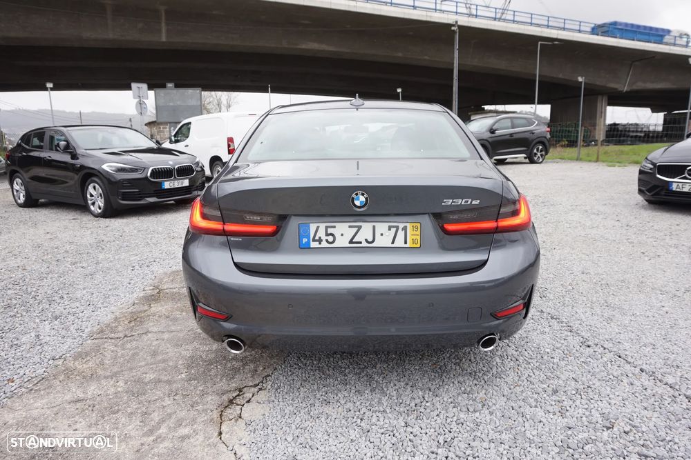 BMW 330 e Corporate Edition Auto - 6