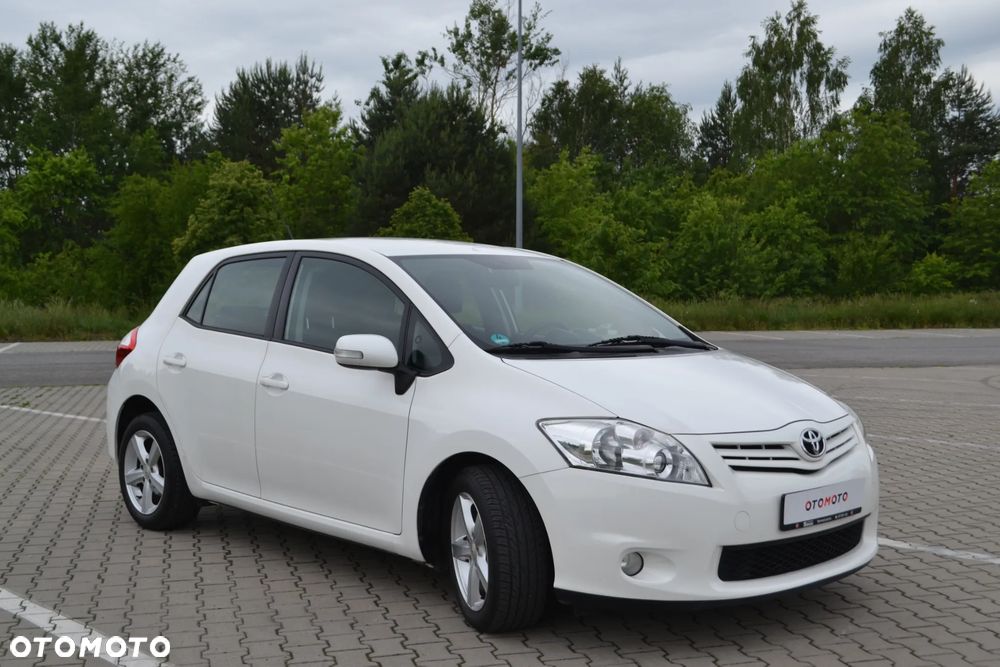 Toyota Auris 1.4 D-4D - 7