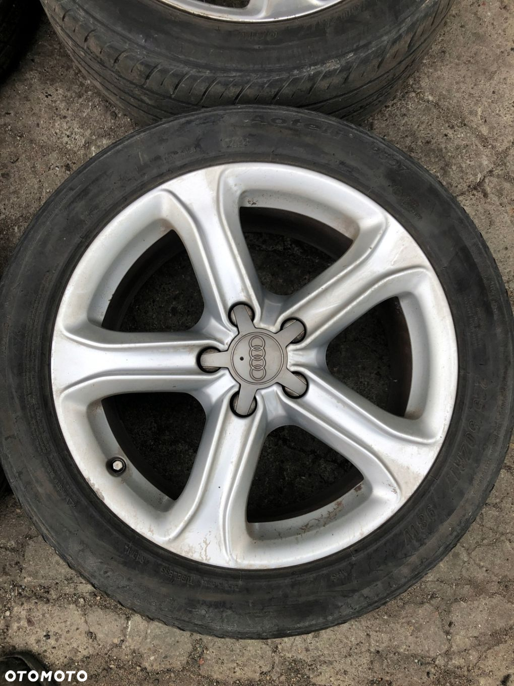 FELGI AUDI ORYGINAŁ 7.5Jx17H2 ET45 8K0601025BK - 7