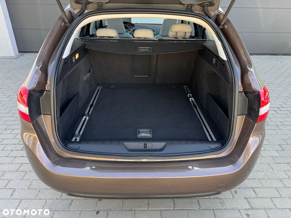 Peugeot 308 BlueHDi 150 Automatik Stop & Start Allure - 39