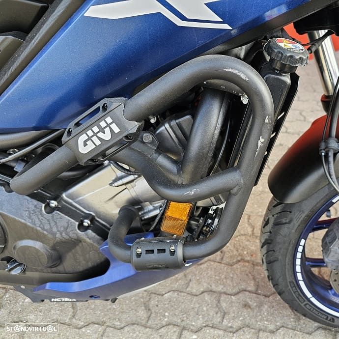 Honda NC750X ABS - 10