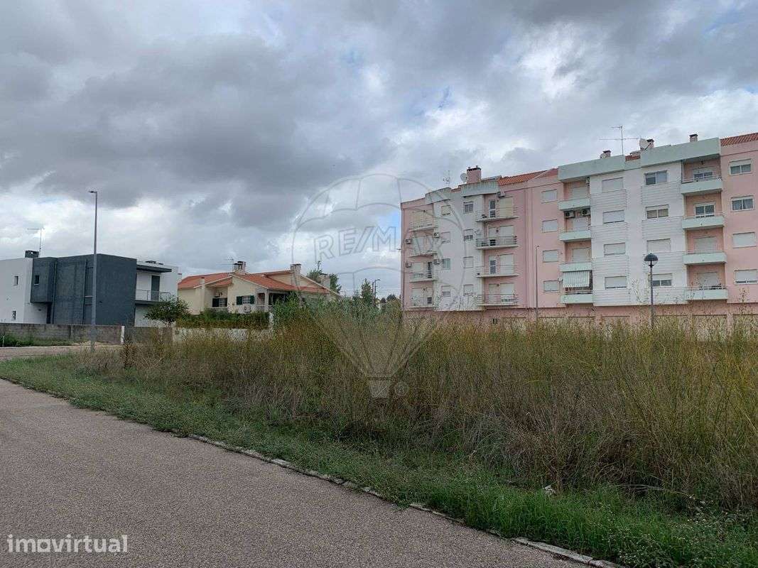 Terreno  para venda - Grande imagem: 2/3