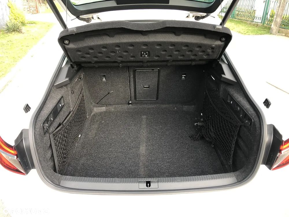 Skoda Superb 2.0 TDI SCR 4x4 L&K DSG - 26