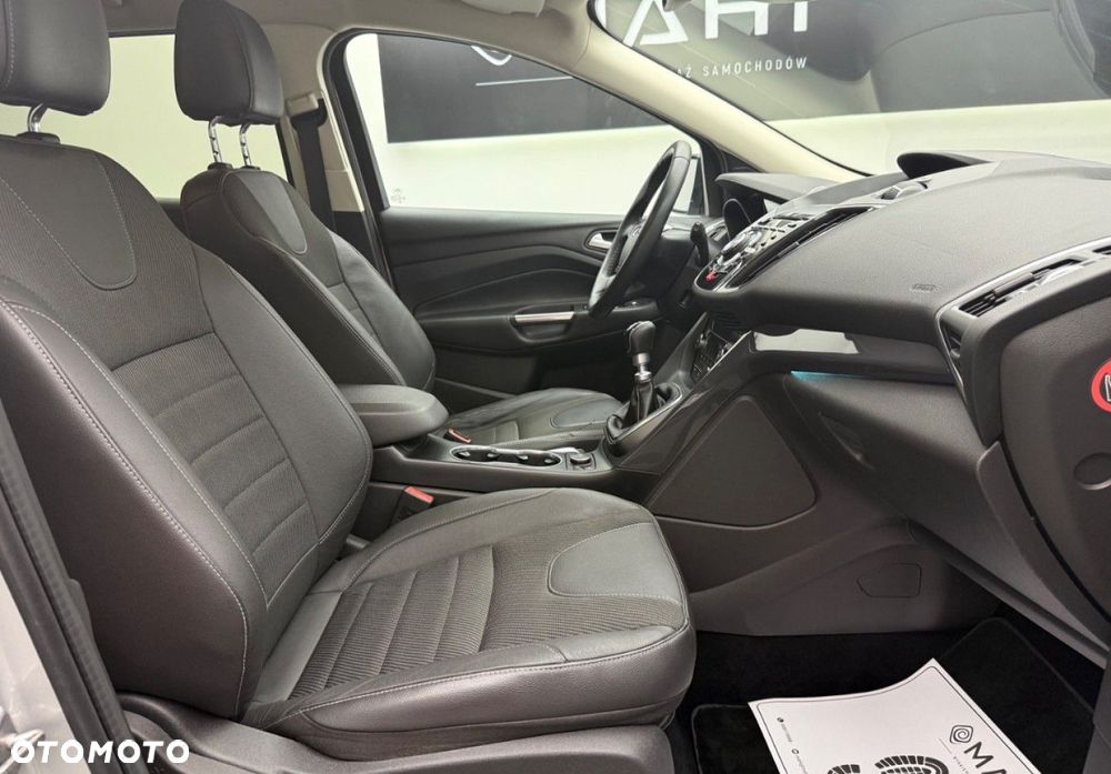 Ford Kuga 2.0 TDCi 4WD Titanium - 18