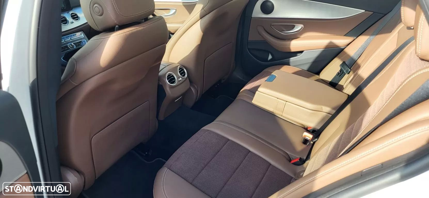 Mercedes-Benz E 300 de Avantgarde - 25