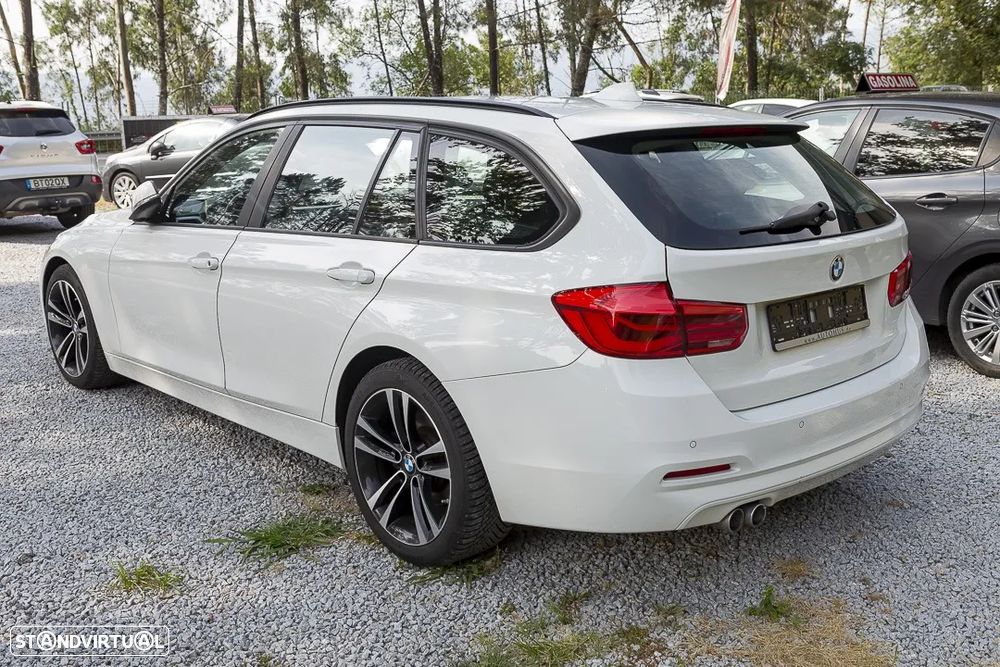BMW 320 d Touring Advantage Auto - 4