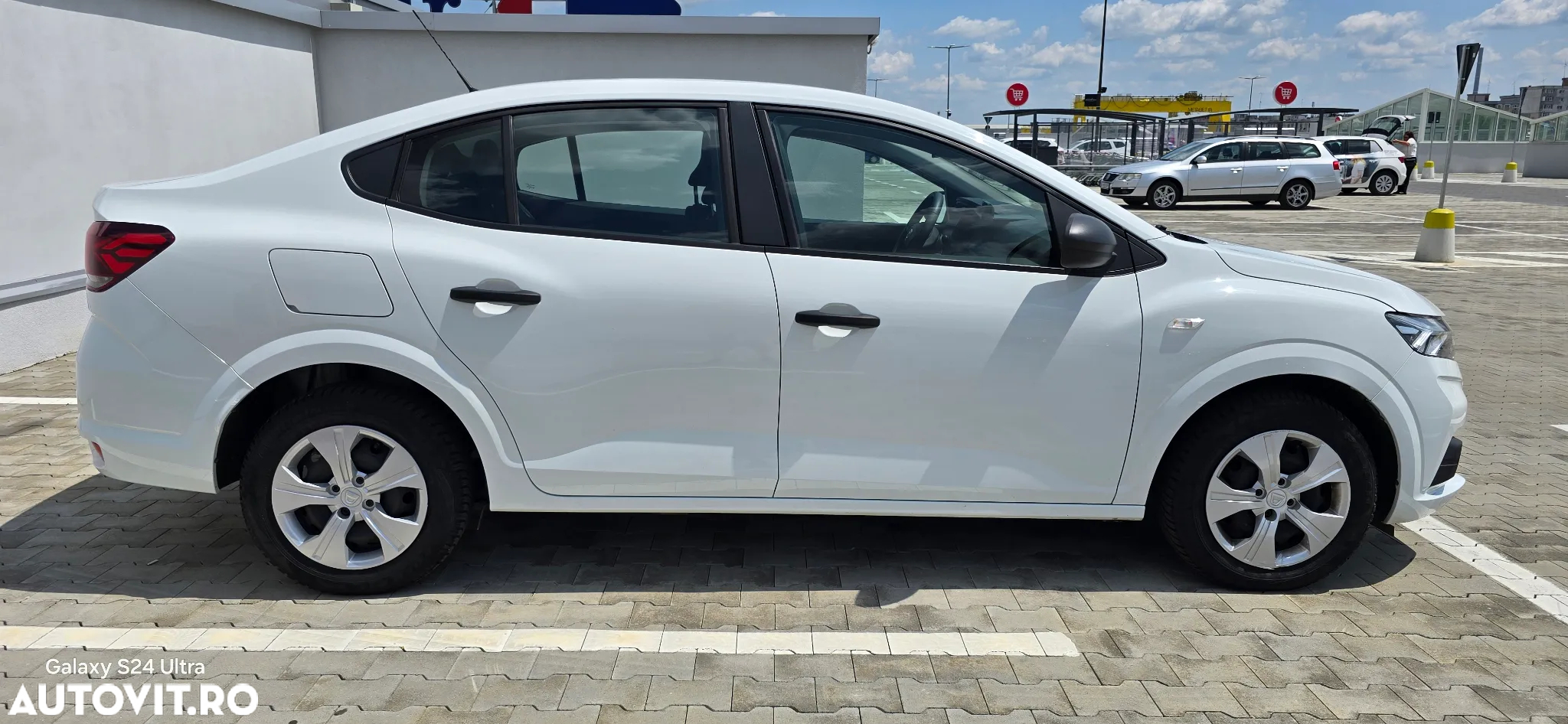 Dacia Logan ECO-G 100 Essential - 12