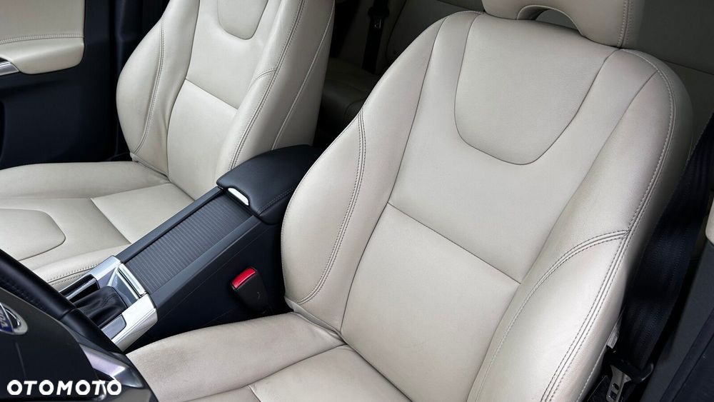 Volvo XC 60 D4 Drive-E Summum - 27