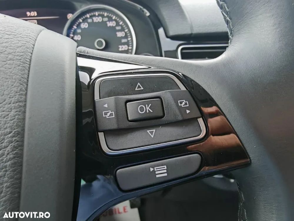 Volkswagen Touareg 3.0 V6 TDI Blue Motion DPF Automatik - 19
